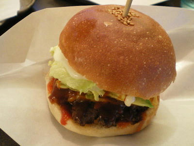 KING GOD BURGER（キングゴッドバーガー）は人気のお店です♪
