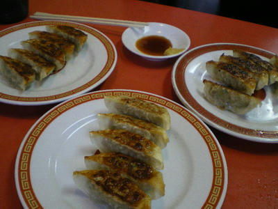 亀戸餃子両国店の餃子は旨い♪