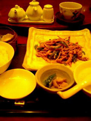 ＣＯＲＥＤＯ日本橋の『維新號　甬江（イシンゴウ　ヨンジャン）』でランチ♪