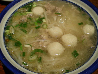 タイ料理『タイスキレストラン　ムアン・タイ・なべ』タイ麺（汁あり／汁なし）そば♪