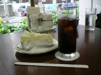 中央大学駿河台記念館. 記念館1Fカフェ･ボンヌフ♪