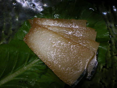 新宿西口　思い出横丁の珍品スタミナ料理『朝起（あさだち）』の鯨♪