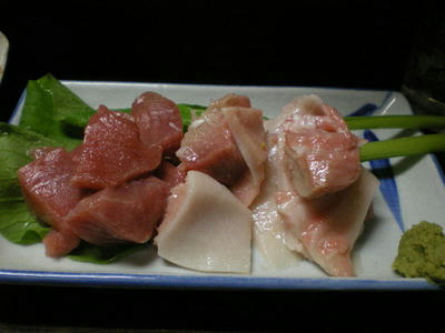 新宿西口　思い出横丁の珍品スタミナ料理『朝起（あさだち）』のまぐろぶつ旨い♪