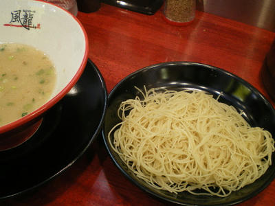 風龍神田神保町店でランチしました♪