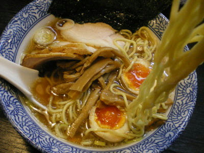 中華そば専門店多賀野♪