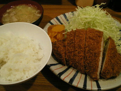 かつ進