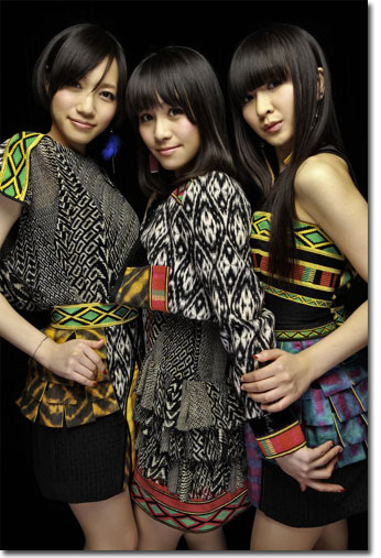 Perfume2010060101.jpg