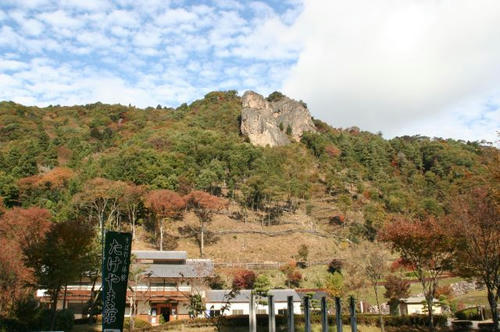 嵩山　男岩女岩