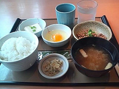 やよい軒 納豆朝食