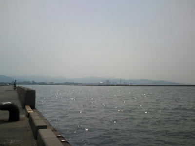 海 岸壁