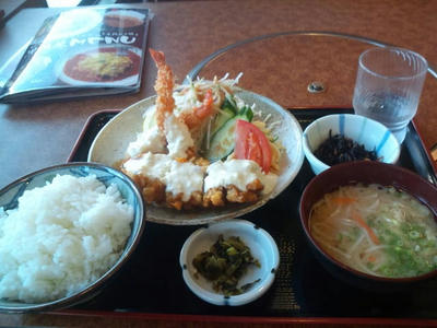 福岡市　黒田屋　チキン南蛮＆エビフライ定食
