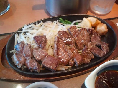 やよい軒　ビーフステーキ定食