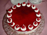 kirsch_joghurt_torte.jpg