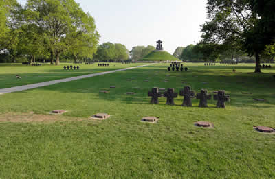 deutschersoldatemfriedhof-3.jpg