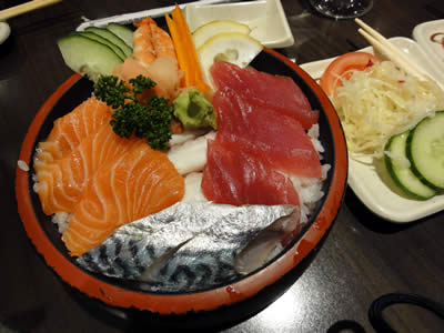 sushi_in-paris.jpg