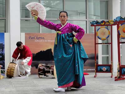 韓国の伝統舞踊