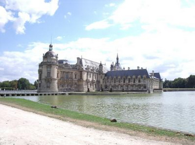 フランス シャンティイ 画像