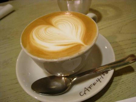 cafe415_white_chocomoca.JPG