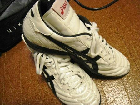 asics_footsal_shues_170608.JPG