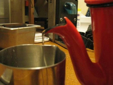 pot_full_030808.JPG