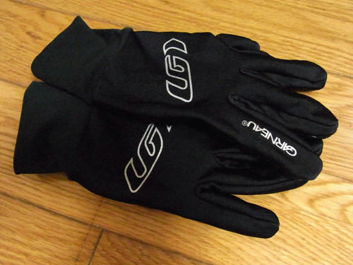glove.jpg
