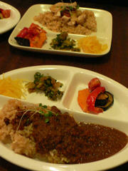 101007nicoyoga.jpg