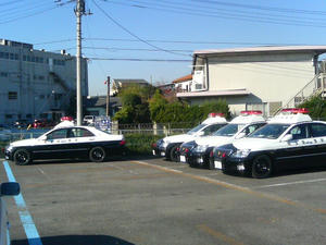 クラウン　パトカー