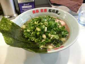 東岩槻　家系ラーメン石川屋