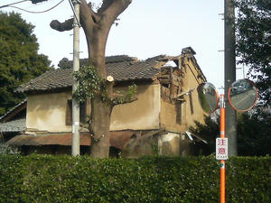 建物破壊　廃墟かな？？？