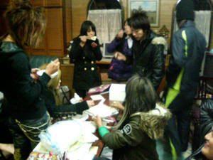 HEAVEN GLOW でDVD試写会