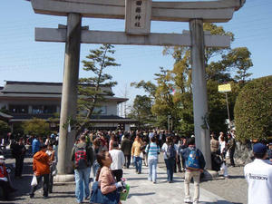 田縣神社の豊年祭（ちんこ祭り）