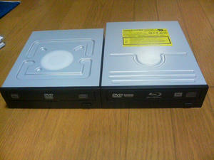DVDドライブとBDドライブを比べてみた