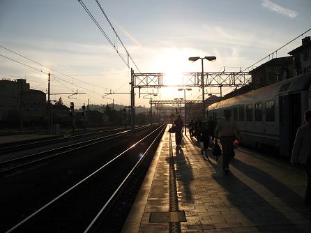 アスティ駅ホーム