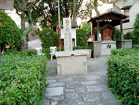 画像ファイル "http://blog.cnobi.jp/v1/blog/user/53fcee40803de136cae09155c36f843b/1232632930" は壊れているため、表示できませんでした。
