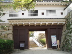 画像ファイル "http://blog.cnobi.jp/v1/blog/user/53fcee40803de136cae09155c36f843b/1239164274" は壊れているため、表示できませんでした。