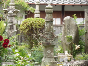 画像ファイル "http://blog.cnobi.jp/v1/blog/user/53fcee40803de136cae09155c36f843b/1250259732" は壊れているため、表示できませんでした。