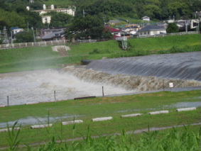 画像ファイル "http://blog.cnobi.jp/v1/blog/user/53fcee40803de136cae09155c36f843b/1250260202" は壊れているため、表示できませんでした。