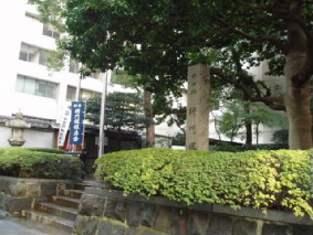 画像ファイル "http://blog.cnobi.jp/v1/blog/user/53fcee40803de136cae09155c36f843b/1260097909" は壊れているため、表示できませんでした。