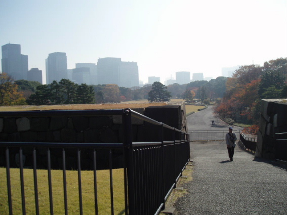 画像ファイル "http://blog.cnobi.jp/v1/blog/user/53fcee40803de136cae09155c36f843b/1260098307" は壊れているため、表示できませんでした。