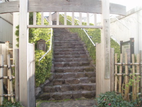 画像ファイル "http://blog.cnobi.jp/v1/blog/user/53fcee40803de136cae09155c36f843b/1260098655" は壊れているため、表示できませんでした。