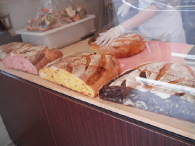 画像ファイル "http://blog.cnobi.jp/v1/blog/user/53fcee40803de136cae09155c36f843b/1272115801" は壊れているため、表示できませんでした。