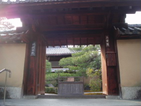 http://blog.cnobi.jp/v1/blog/user/53fcee40803de136cae09155c36f843b/1296132402