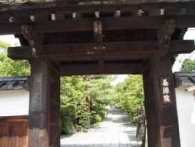 http://blog.cnobi.jp/v1/blog/user/53fcee40803de136cae09155c36f843b/1315061972