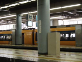 http://blog.cnobi.jp/v1/blog/user/53fcee40803de136cae09155c36f843b/1317034252