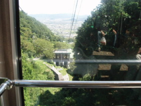 http://blog.cnobi.jp/v1/blog/user/53fcee40803de136cae09155c36f843b/1317034854