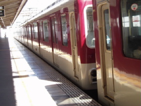 http://blog.cnobi.jp/v1/blog/user/53fcee40803de136cae09155c36f843b/1317035056