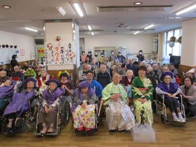 特養新年会集合写真