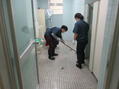 特養トイレ清掃　就労支援事業