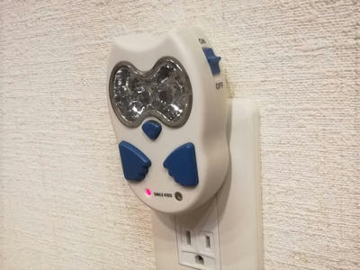我が家のふくろう型非常灯ATD-100。