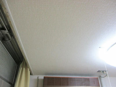 壁紙貼り替え（天井）